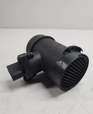 Volkswagen PASSAT B5 Mass air flow meter 0281002216