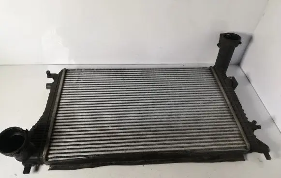 Volkswagen Golf V Intercooler radiator 1K0145803H
