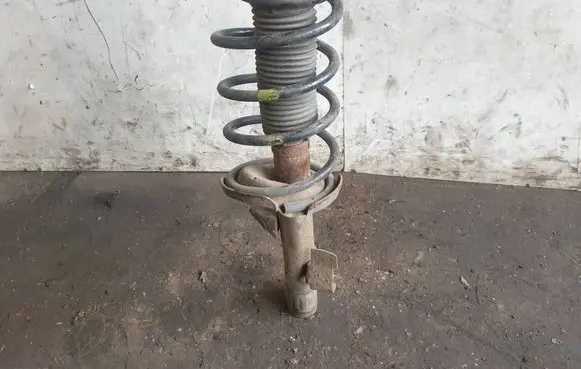 Mazda 3 I Front shock absorber with coil spring