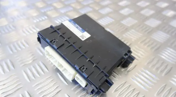 Lexus GS 250 350 300H 450H Air conditioner control unit module 8865030P51