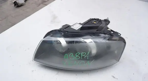 Audi A3 S3 8P Headlight/headlamp