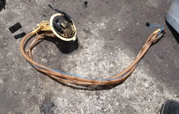 Chrysler 300 - 300C Fuel level sensor 04578264AB