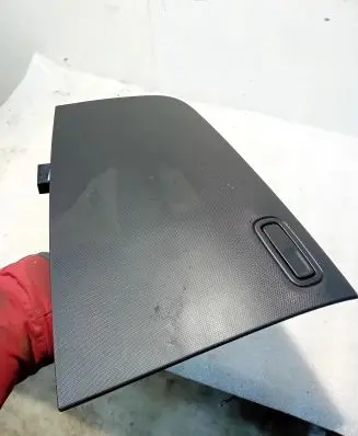 Opel Vivaro Glove box 1305536XTF