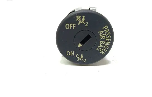Passenger airbag on/off switch
