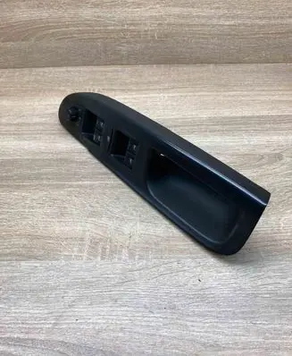 Volkswagen PASSAT B6 Electric window control switch 1K4959857
