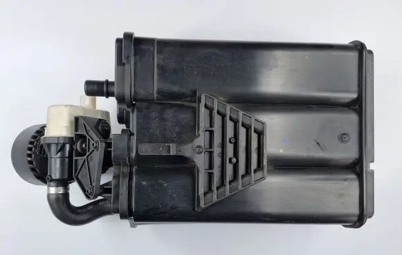 Mercedes-Benz GLS X167 Active carbon filter fuel vapour canister A1674703403 A0005450141