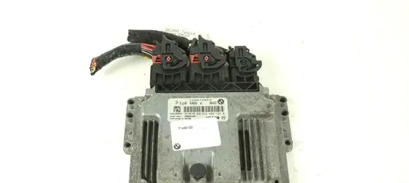 Mini One - Cooper Coupe R56 Engine control unit/module ECU 0261S04563 DME