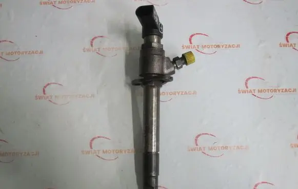 Land Rover Discovery 3 - LR3 Fuel injector 4H2Q-9K546-AE