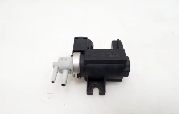Audi A6 S6 C6 4F Turbo solenoid valve 8E0906627C