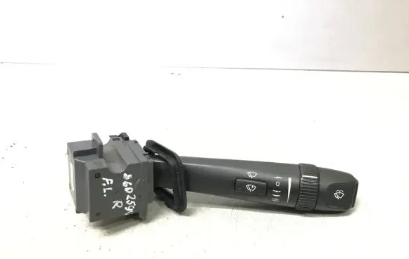 Volvo S60 Wiper control stalk 30768099