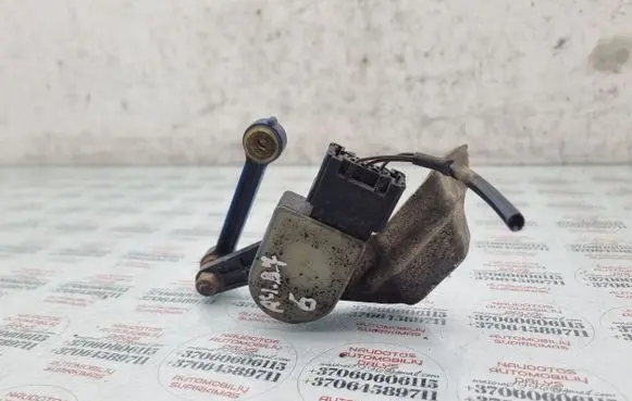 Audi A4 S4 B7 8E 8H Rear air suspension level height sensor 8E0907503