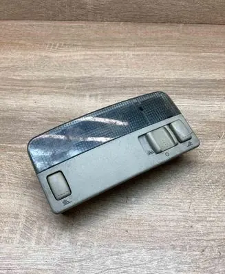 Volkswagen Golf IV Front seat light 3B0947105B