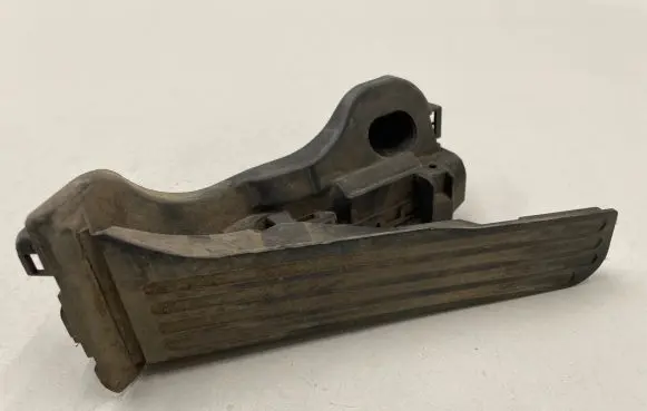 Volkswagen PASSAT B6 Accelerator throttle pedal 1K1721503L 6PV00860000 050206