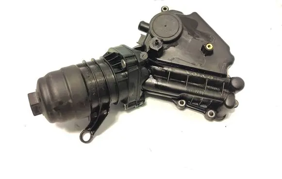 Volvo V60 Oil filter mounting bracket 30757730
