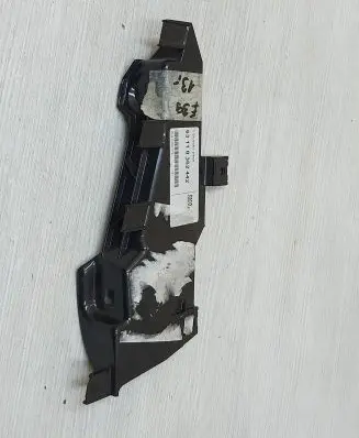 BMW 5 E39 Headlight/headlamp mounting bracket 63118362442 8362442