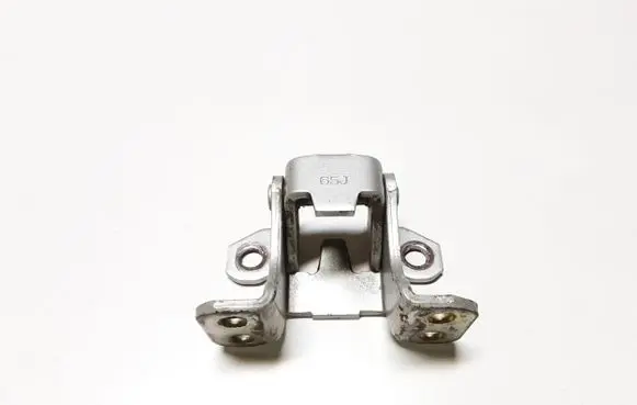 Tailgate/trunk/boot hinge