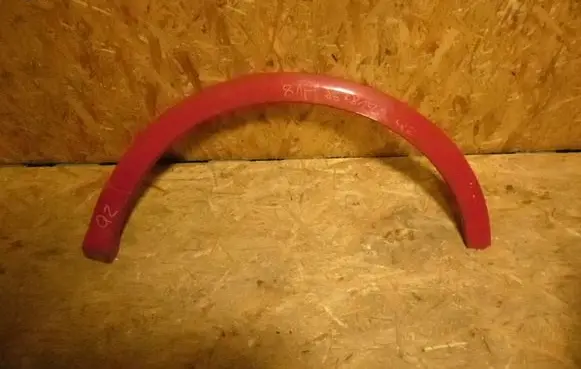 Audi Q2 - Front arch trim 12098p