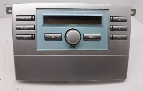Toyota Corolla Verso E121 Climate control unit 559000F030