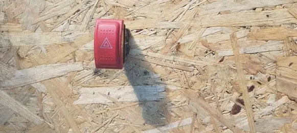 Honda Jazz Hazard light switch M19620 AD1225