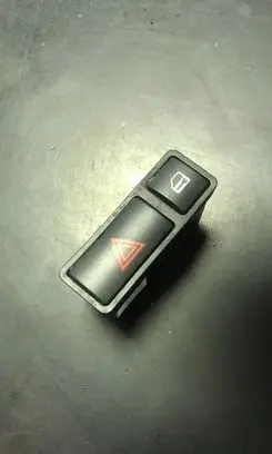BMW X5 E53 Hazard light switch 8368920