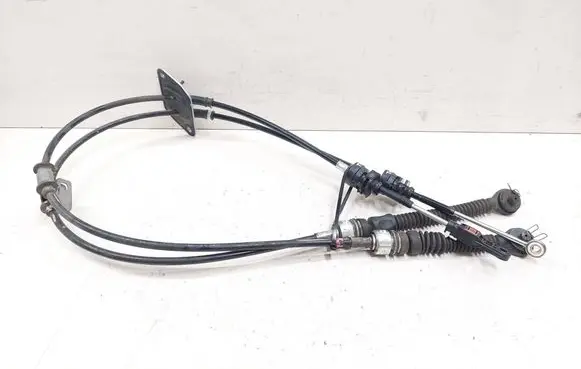 Gear shift cable linkage