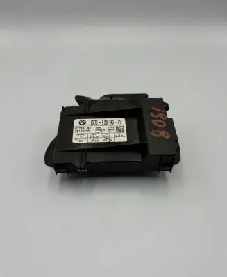 BMW 3 E90 E91 Alarm control unit/module 577621DE 28175236 9200943
