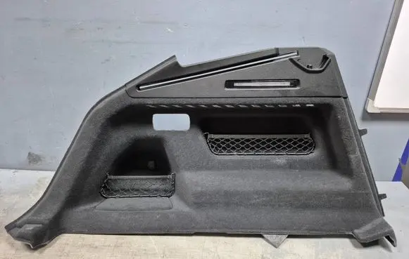 Audi RS Q8 Trunk/boot side trim panel 4M8863879N