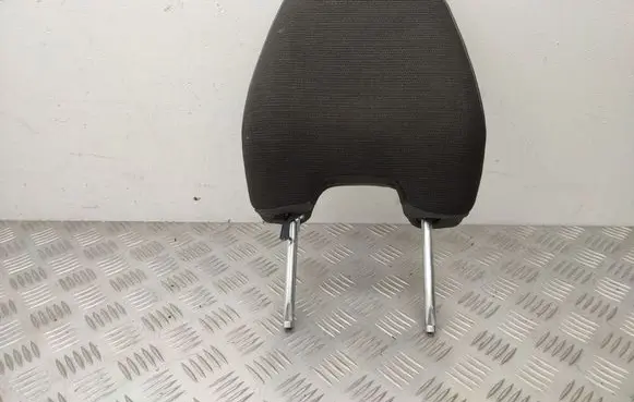 Volvo XC90 Front seat headrest 30761142 39802837 1932783