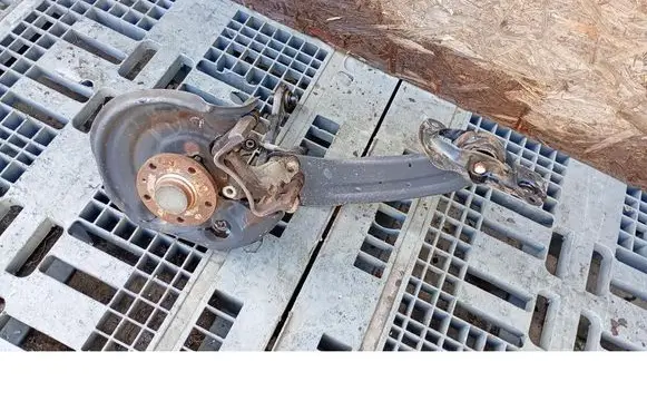 Volkswagen PASSAT B6 Rear control arm 3C0505226A