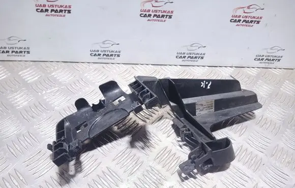 Jaguar XF X250 Other front door trim element 8X23203A29AE