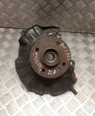 Mini One - Cooper R50 - 53 Front wheel hub