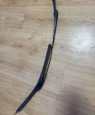 Land Rover Freelander Front wiper blade arm