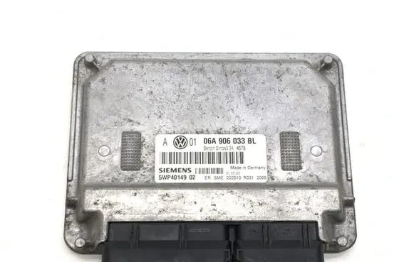 Volkswagen Golf IV Engine control unit/module 06A906033BL 5WP4014902