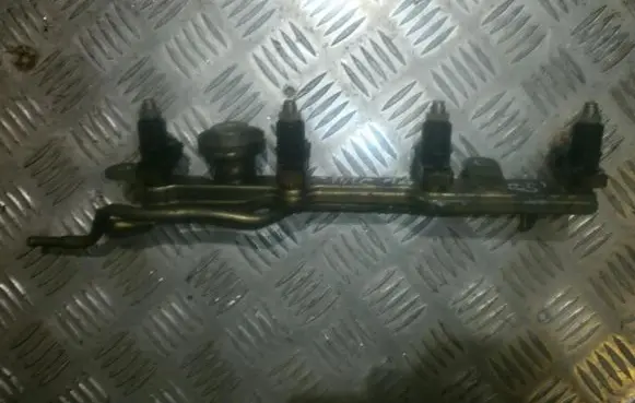 Honda Civic Fuel main line pipe rlrd