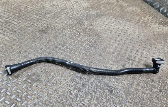 Chrysler Pacifica Breather/breather pipe/hose 68188655AB
