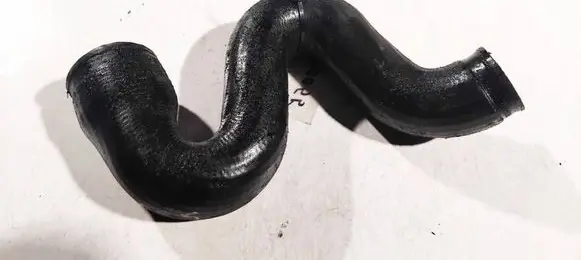 Intercooler hose/pipe