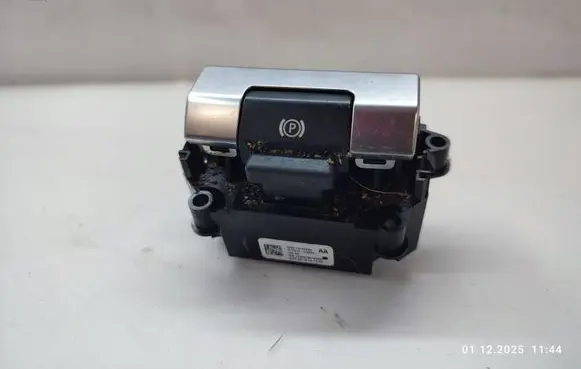 Land Rover Discovery Sport Hand parking brake switch FK722B623AA