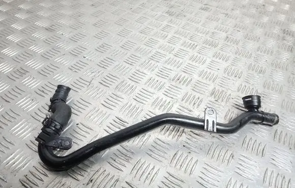 Volkswagen PASSAT B7 Engine coolant pipe/hose 5N0121065