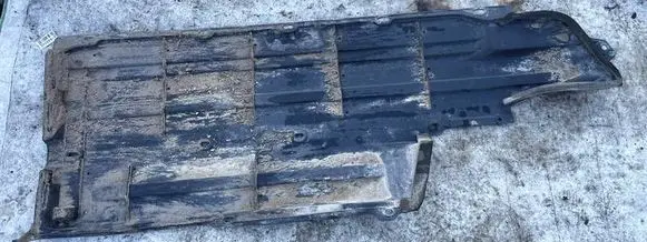 Engine splash shield/under tray