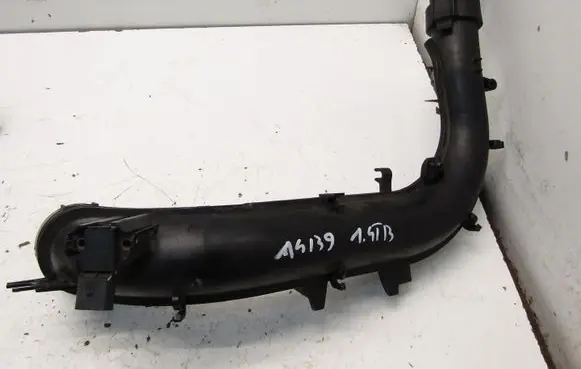Audi A4 S4 B9 Intercooler radiator 04E145673J