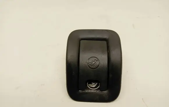 Audi A4 S4 B8 8K ISOFIX cover 8T0887233A