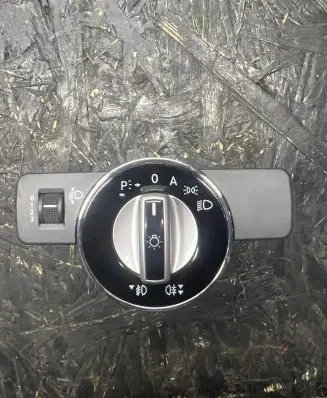 Mercedes-Benz E W212 Light switch A2129051600 090901