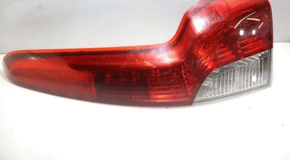 Volvo V50 Rear/tail lights