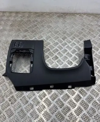 Dashboard lower bottom trim panel