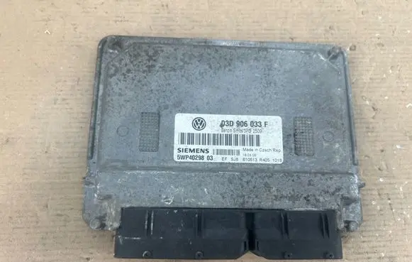 Audi A6 S6 C6 4F Engine control unit/module 03D906033F 3PG2509 5WP4029803