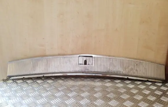 Volkswagen Touareg I Trunk/boot sill cover protection 7L6863459H