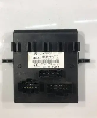 Audi Q7 4L Comfort/convenience module 4F0907279 F005V00619