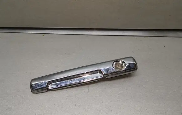 Ford Escort Front door exterior handle 77ABT22401