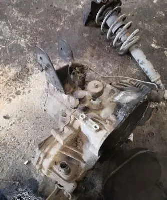 Hyundai Accent Manual 5 speed gearbox