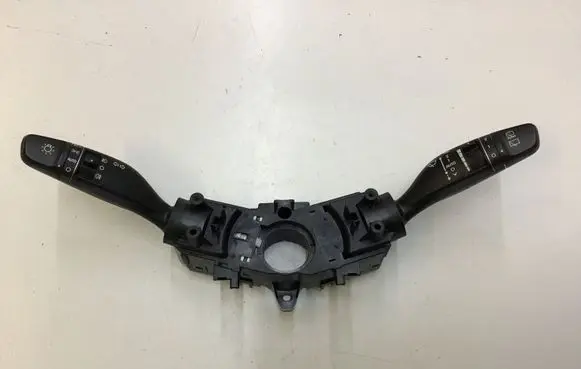 Hyundai Tucson TL Wiper turn signal indicator stalk/switch 93403D7960 3D13AR1000